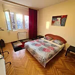 Seven Tower Free Parking