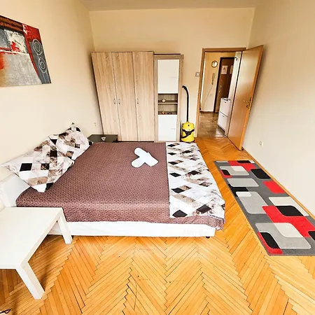 Seven Tower Free Parking Apartment Skopje