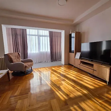 Seven Tower Free Parking Apartment